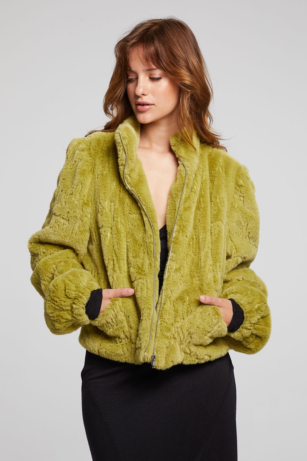 chaser-olive-green-faux-fur-jacket-04