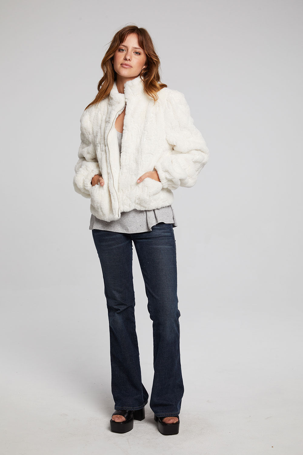 chaser-starry-white-faux-fur-jacket-09