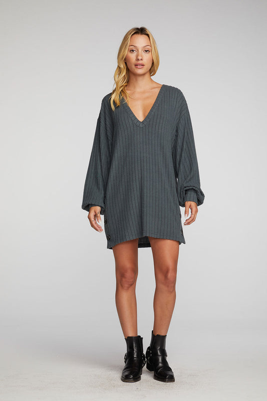 chaser-coda-tunic-charcoal-front-with-boots