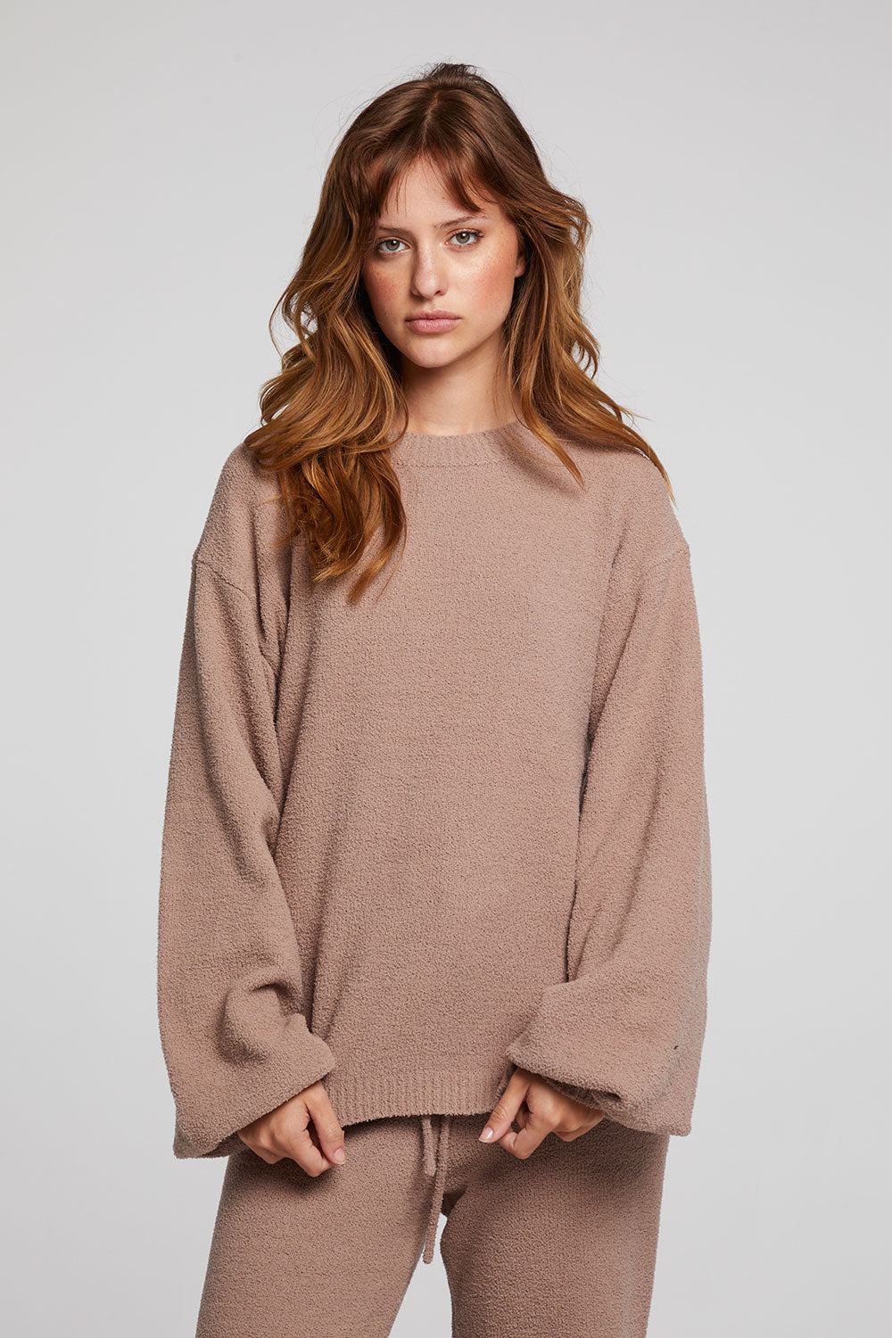 Chaser Frankie Pullover in Taupe